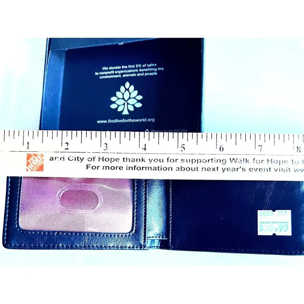 Doshi Premium Vegan Slim Bifold Wallet NWT‎